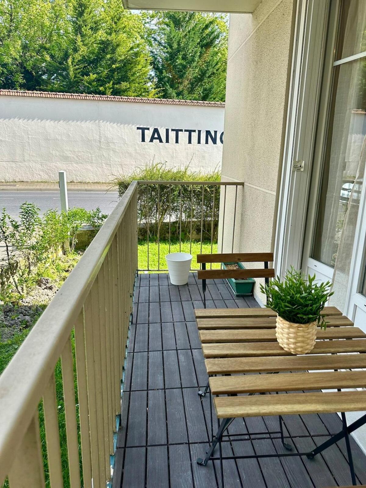 Apartmán Au Coeur Du Quartier Taittinger Remeš Exteriér fotografie